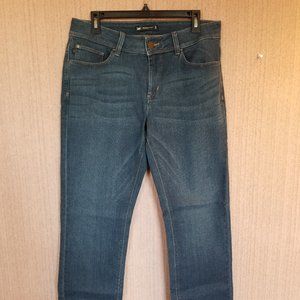 NWOT Lee Perfect Fit Jean